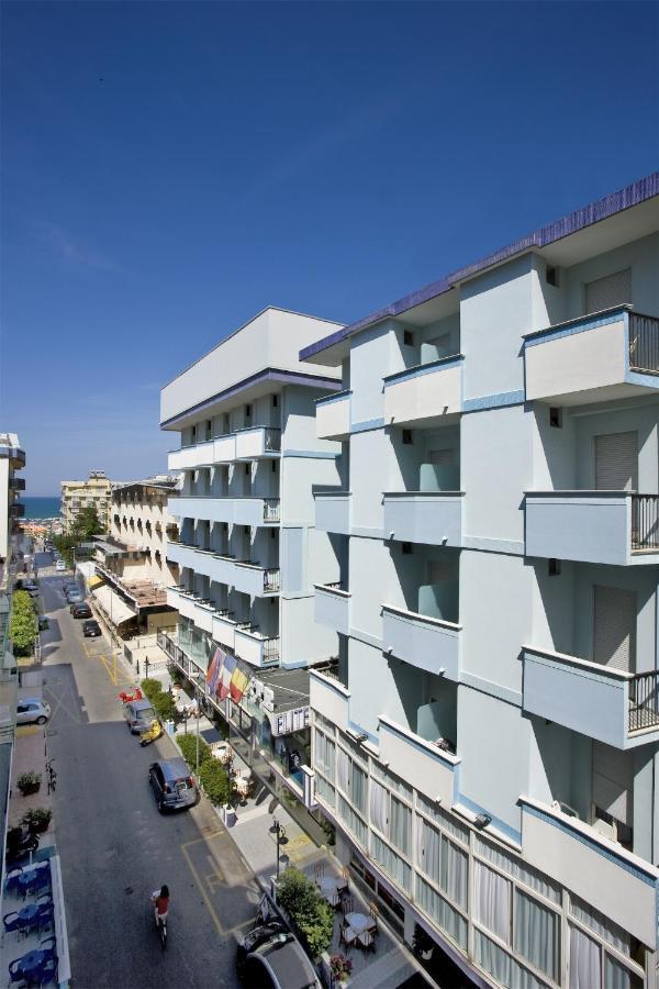 Hotel Elite كاتوليكا المظهر الخارجي الصورة